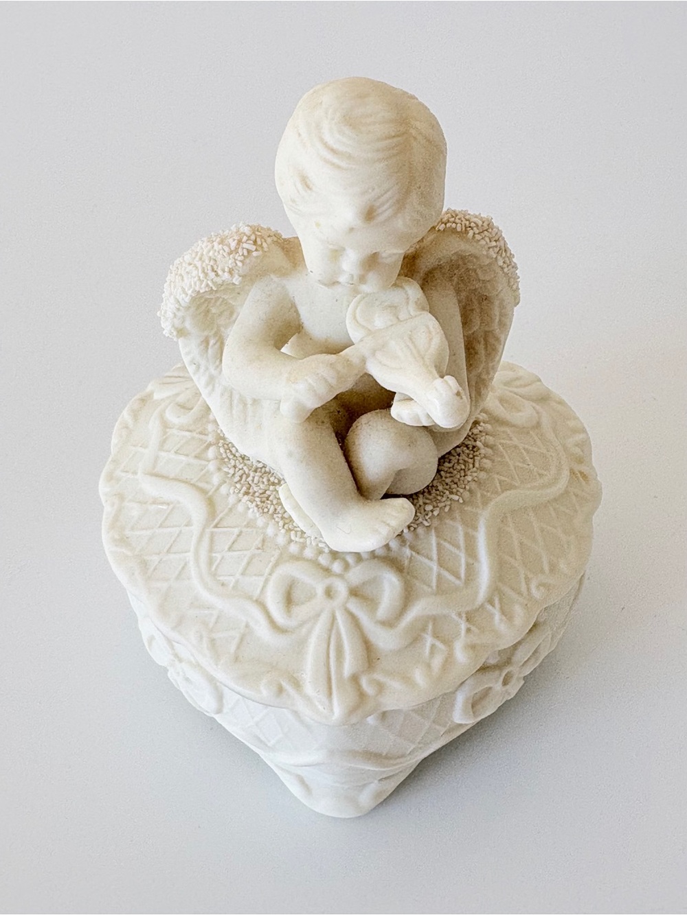 90s Cherub Heart Shaped Trinket Dish
Ivory Porcelain Bisque Angel Jewelry